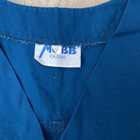 Women’s Mobb Scrub Top - dark blue-teal - Picture 5 of 6